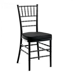 イロコデザインでレンタルできるクラシックチェア