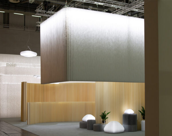 suspended-softwall-luminarie-translucent-partition